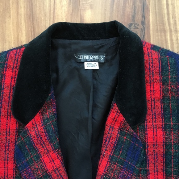 Vintage Plaid Blazer with Velvet Collar - Picture 2 of 7